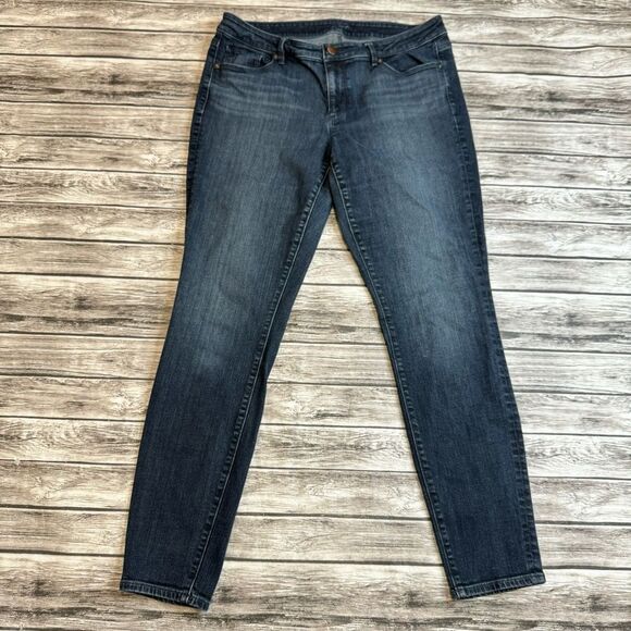Ann Taylor LOFT Women's Slim Straight Leg Jeans Dark Blue Denim 32 Stretchy Zip - Picture 2 of 11